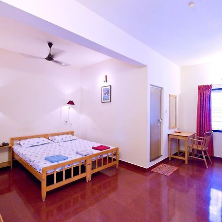 Vintage Inn Kochi Exterior foto